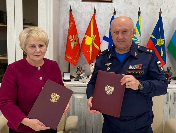 Подписание соглашения с Тверским суворовским военным училищем