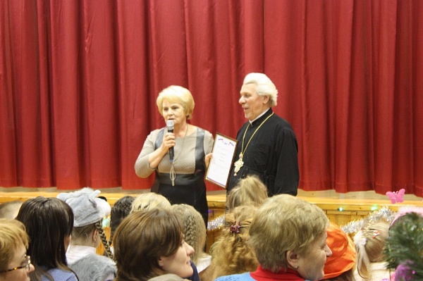 Уполномоченный по правам человека Тверской области Надежда Егорова посетила Городенскую православную гимназию 